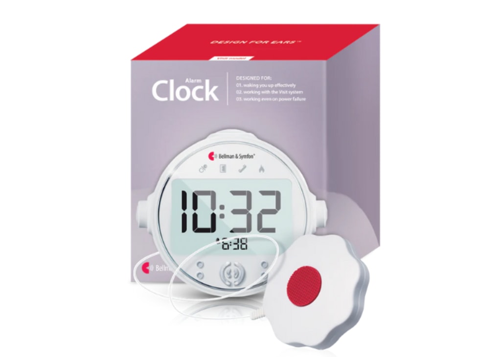 Best Alarm Clocks for the Deaf: Vibrating & Flashing Options