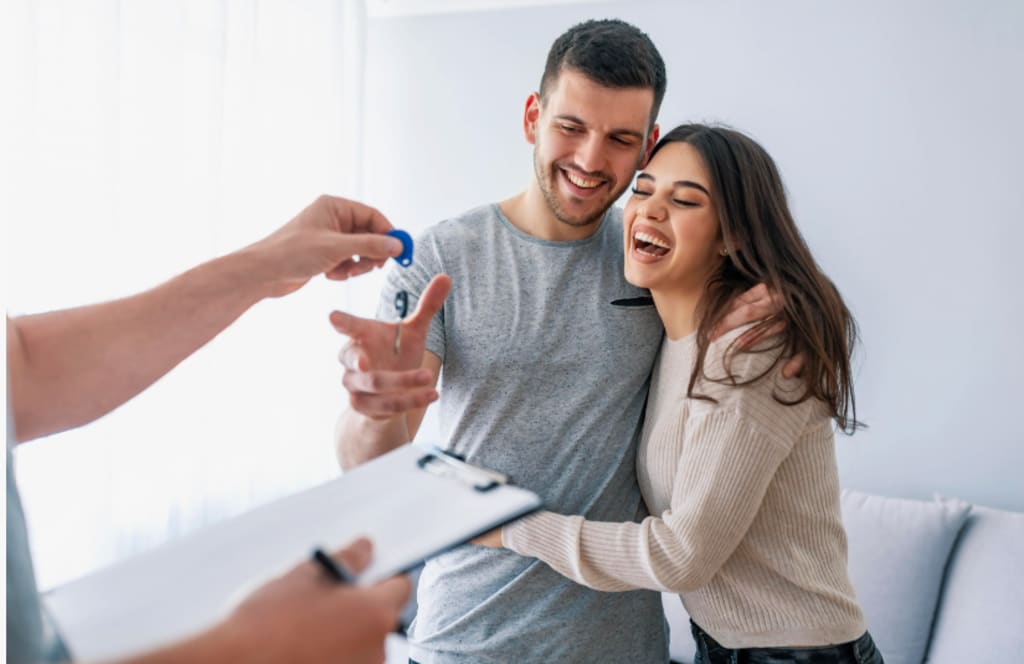 What Does a Mortgage Broker Do? A Guide for First-Time Homebuyers | Humans