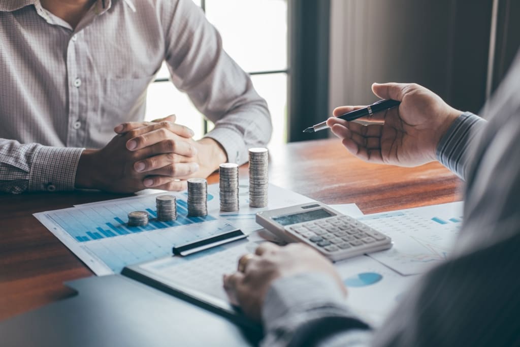 How Professional Accounting Services Can Help Small Businesses Thrive |  Writers