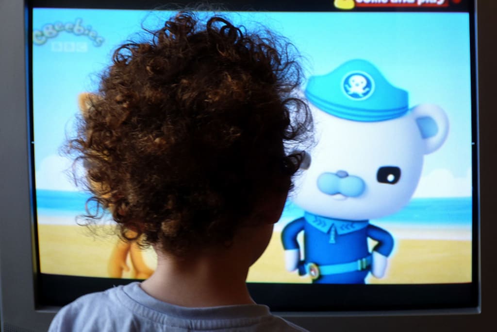 Who funds the Octonauts? 