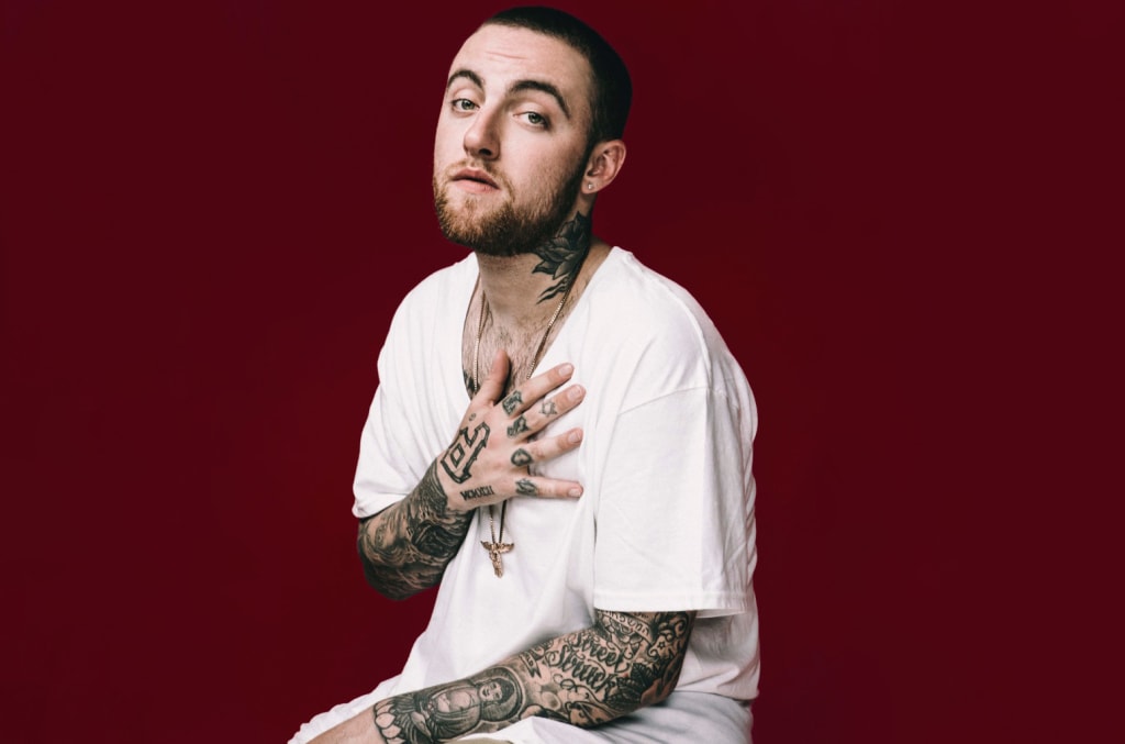 Mac Miller Outfits: Fashion Inspiration from a Hip-Hop Icon