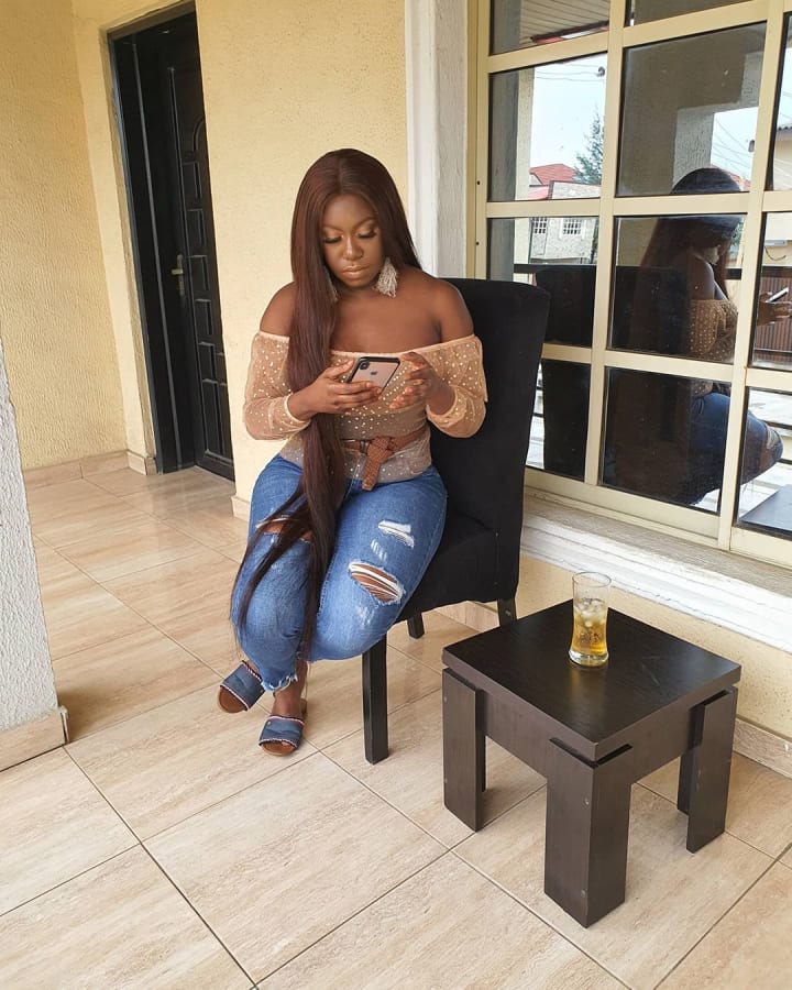 13 Most Stylish Nigerian Female Singers Ranked (Photos). Styled