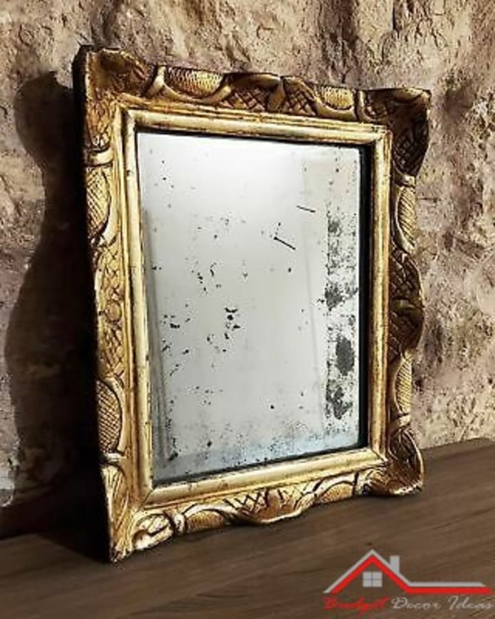 6 Innovative Ideas to Convert Your Old Mirror Frames into Elegant One Again