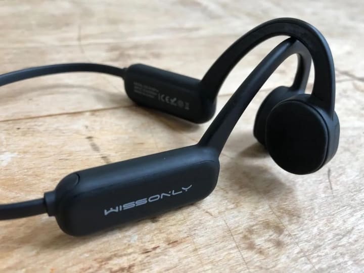 How Do Wireless Bone Conduction Headphones Work and Their Advantages