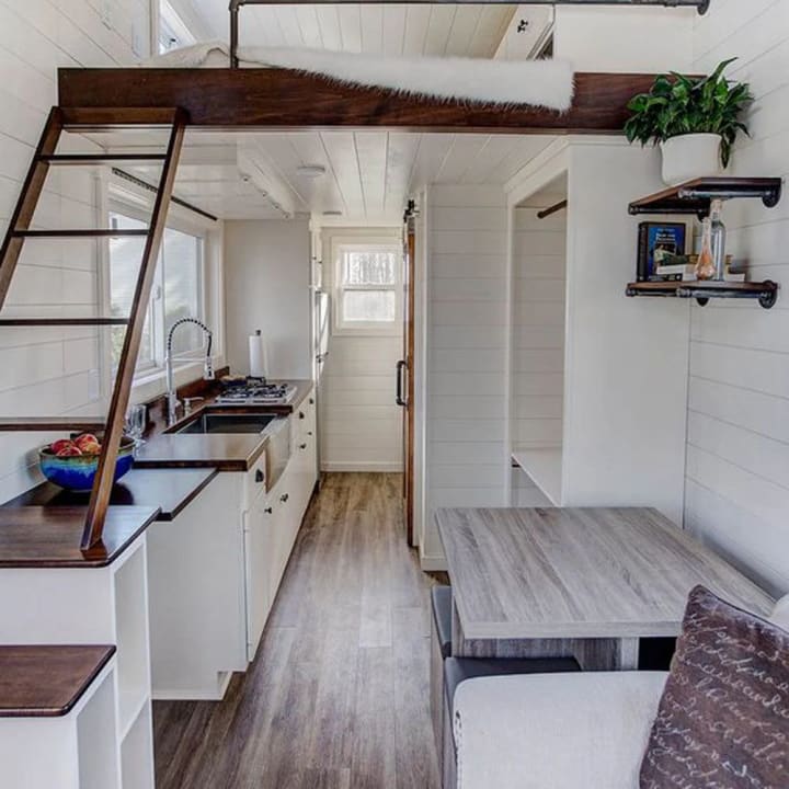 A SMALL HOME ENCOURAGES SIMPLICITY - SWEETANGELCLEANING.COM