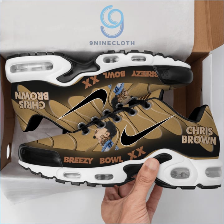 chris brown air max