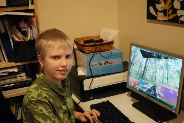 5 reasons Minecraft fans should check out Roblox