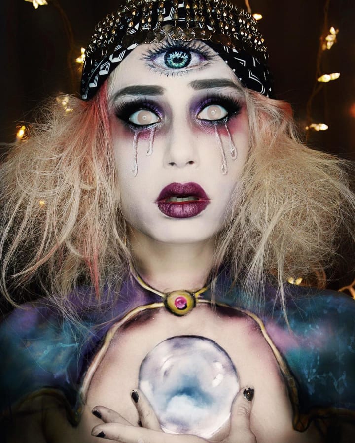 Best SFX Makeup Artists to Follow for Halloween Inspo