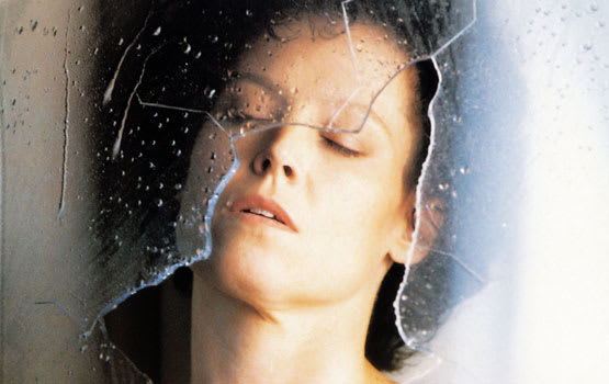 Weaver Fever: Sigourney Weaver Finally Returns As Ellen Ripley In ...