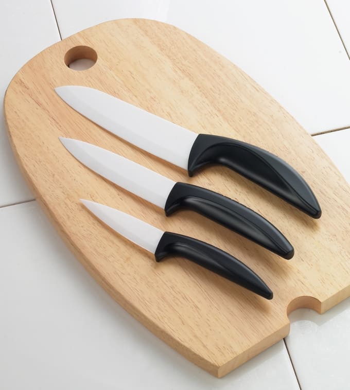 Pros & Cons of Ceramic Knives Feast
