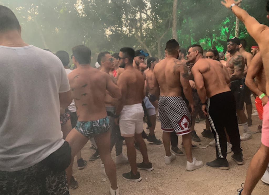 FIESTA DEL ORGULLO GAY EN EL MUELLE DE NUEVA YORK