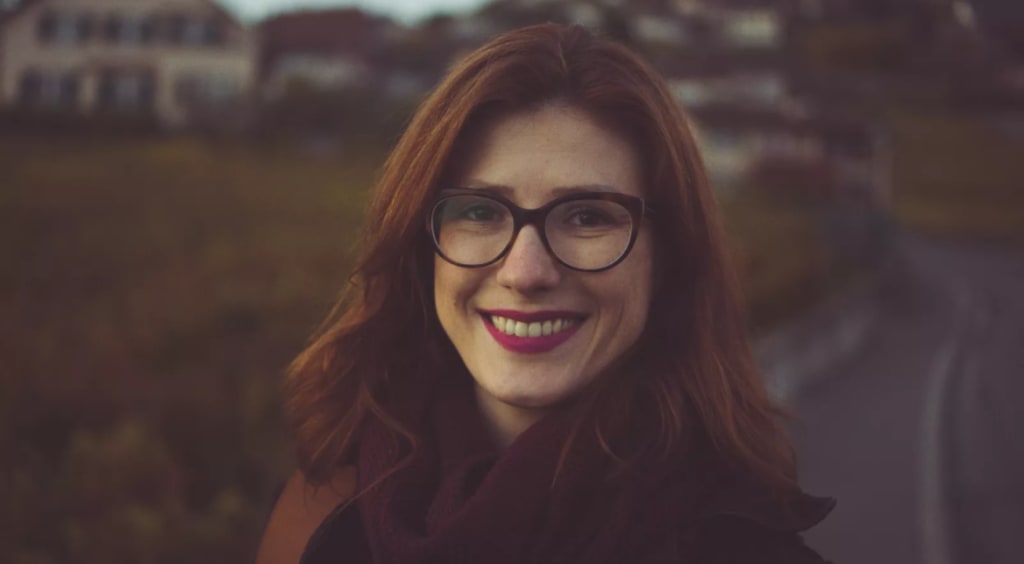 glasses frames for oblong face shape