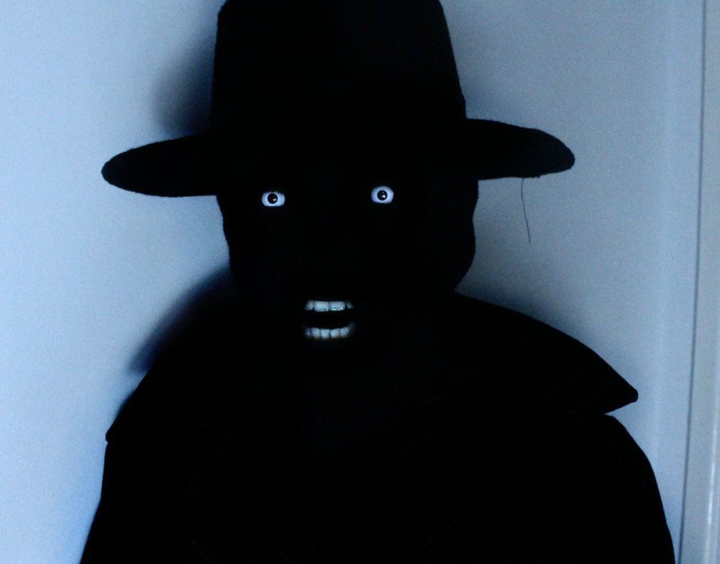 The Man in the Shadows Horror