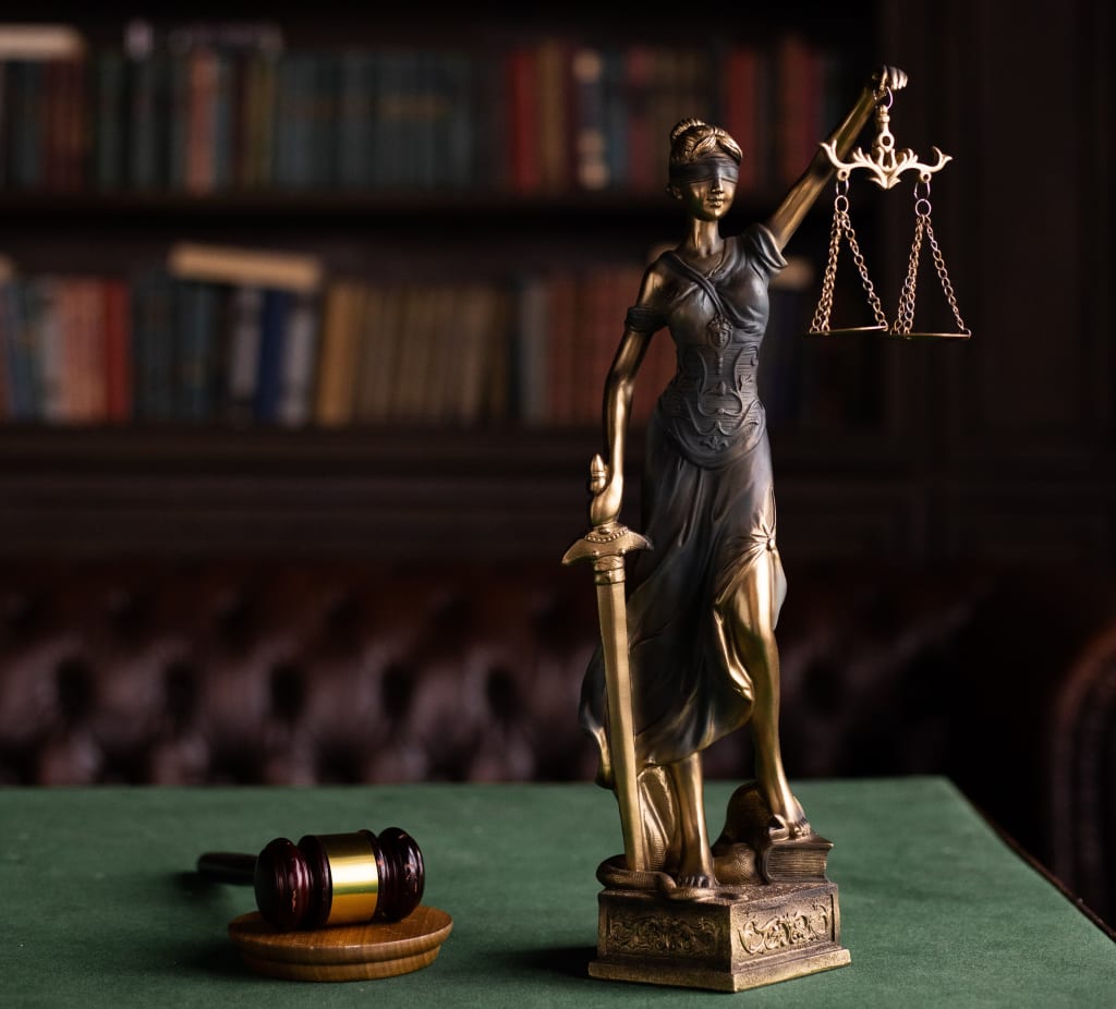 Cameras & Courtrooms Photography