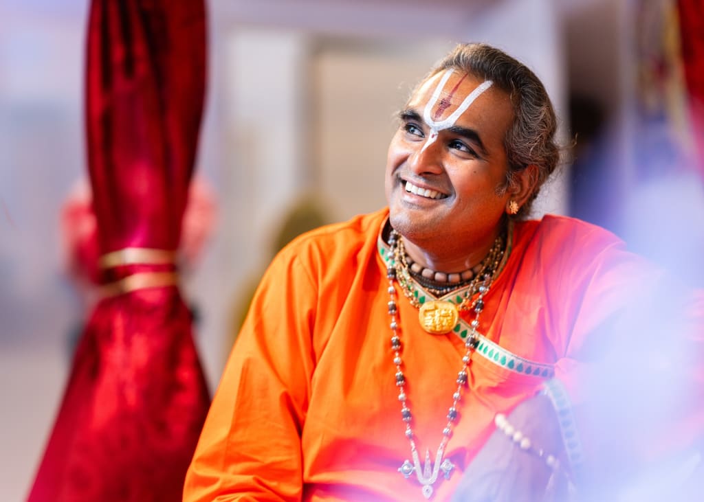 Paramahamsa Sri Swami Vishwananda Paramahamsa Sri Swami Vishwananda