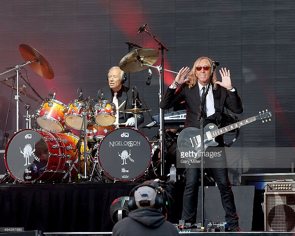 My Guitar Couldn't Hold You So I Split the Band Beat