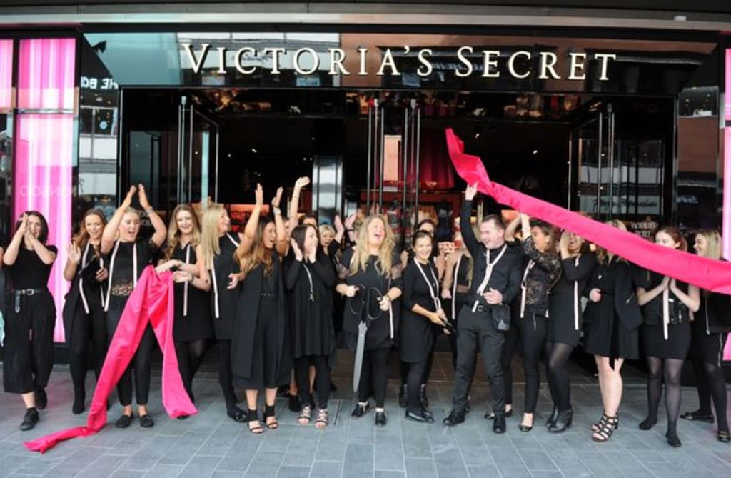 What To Expect As A Seasonal Worker At Victoria's Secret | Journal