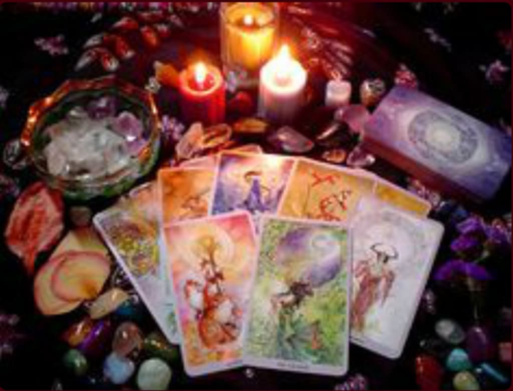 Pulling Daily Tarot Cards: A Full Guide