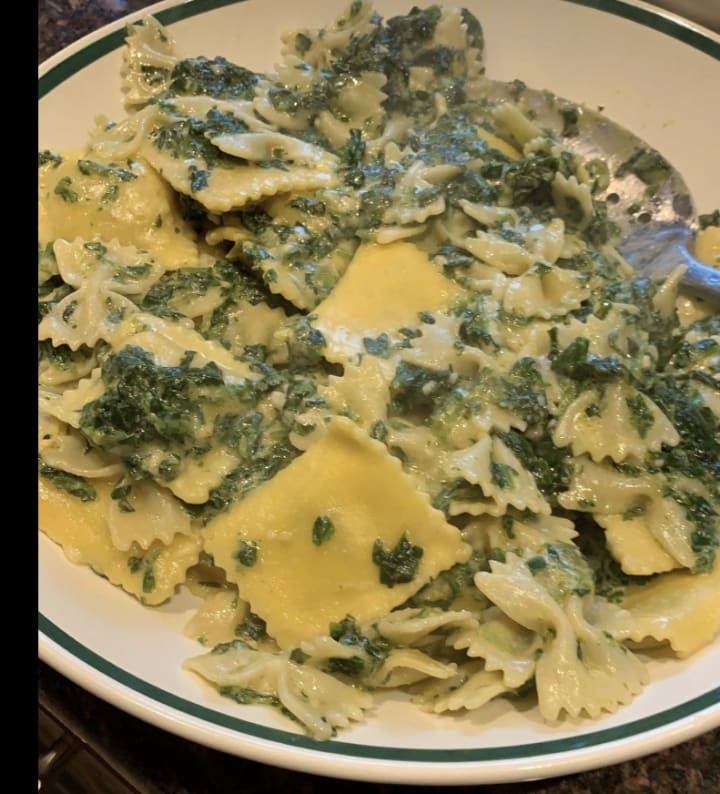 Spinach Ravioli Alfredo Feast