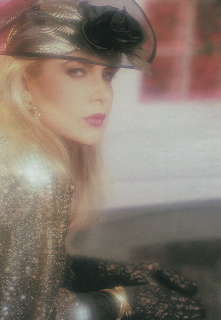 Who Is Gennifer Flowers? Filthy