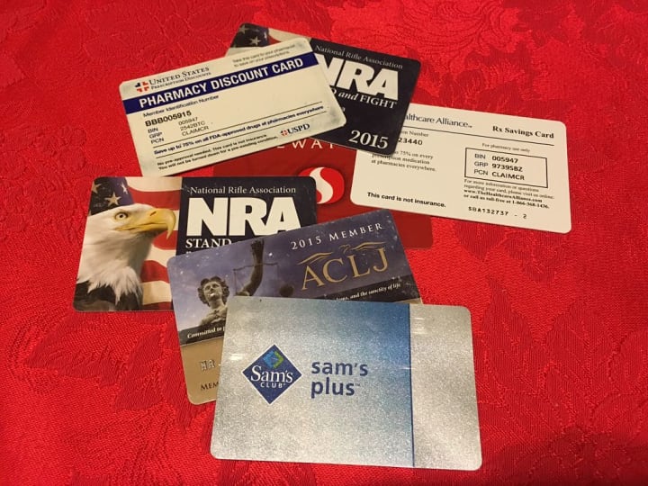 How To Manage Your "Wall Warts" Lifehack