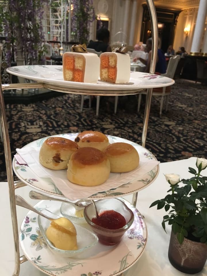Afternoon Tea at the 'Savoy Hotel', London Wander