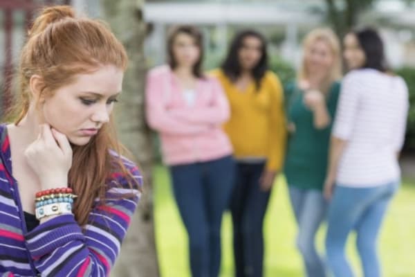 Negative Effects Of Peer Pressure In High School - 