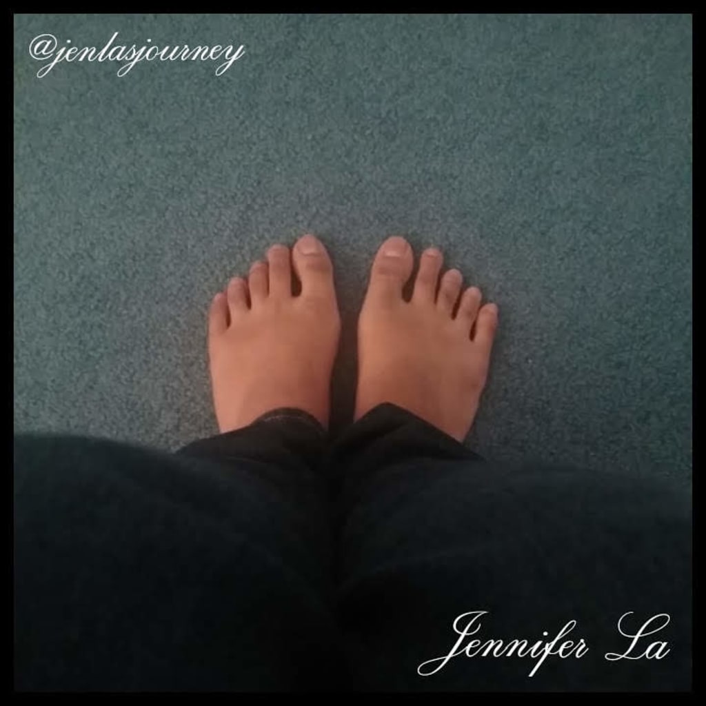 Adults Who Have Flat Feet: What to Put on Your Work File When You You Have a Job Adults Who Have Flat Feet: What to Put on Your Work File When You You Have a Job