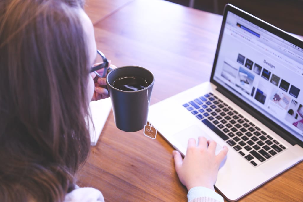 6 Reasons People Love Working from Home 6 Reasons People Love Working from Home