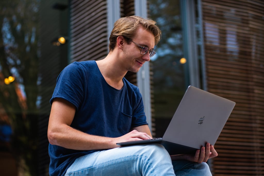 College Education Right at Home College Education Right at Home