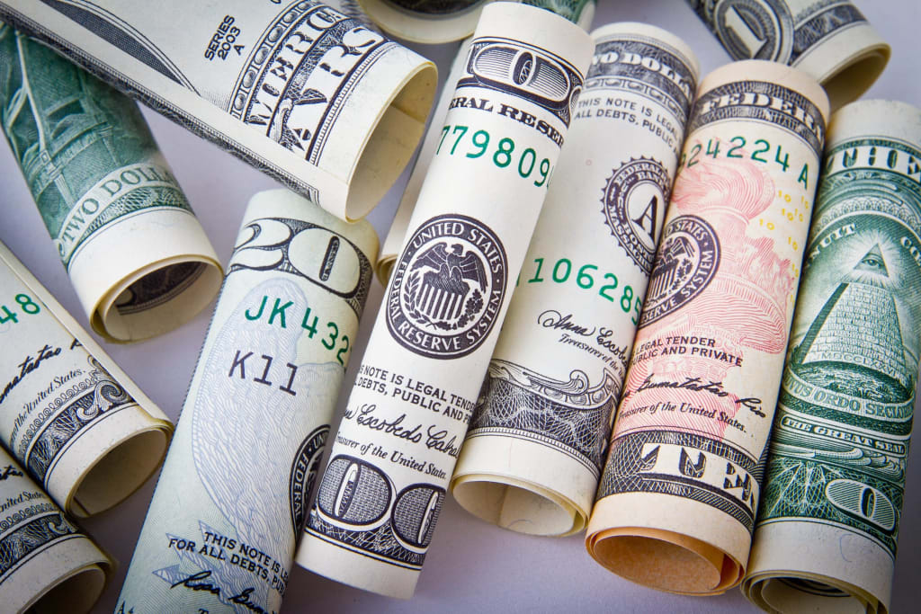 Pyramid Schemes and Other Ways People Lose Money Pyramid Schemes and Other Ways People Lose Money
