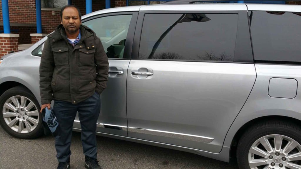 The advantages of using a shuttle over taxi service The advantages of using a shuttle over taxi service