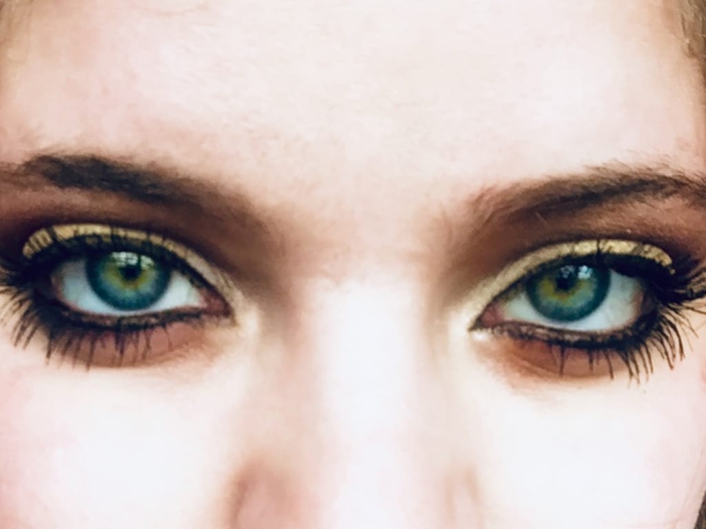 Eyeshadow Looks and Tips Eyeshadow Looks and Tips