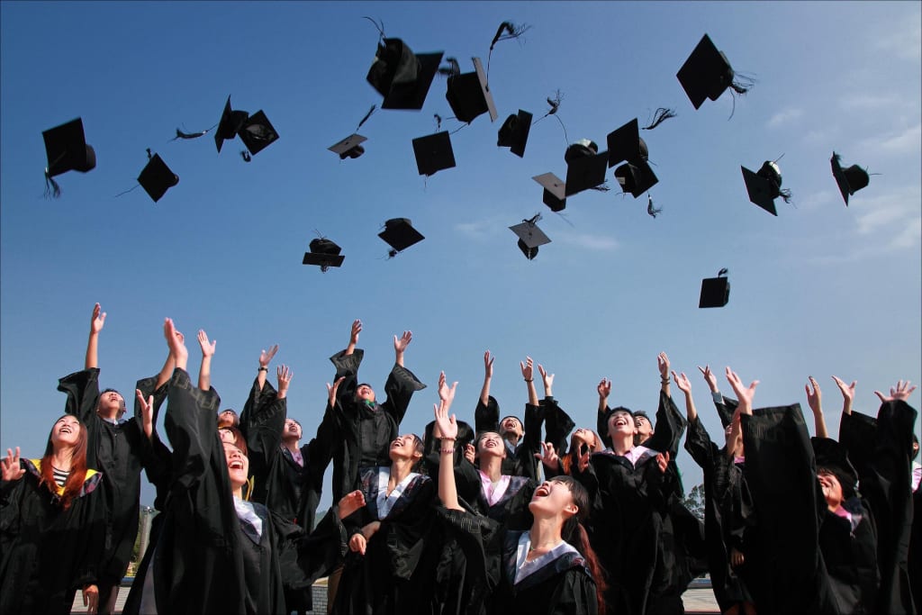 Reasons To Consider a Degree in Economics Reasons To Consider a Degree in Economics