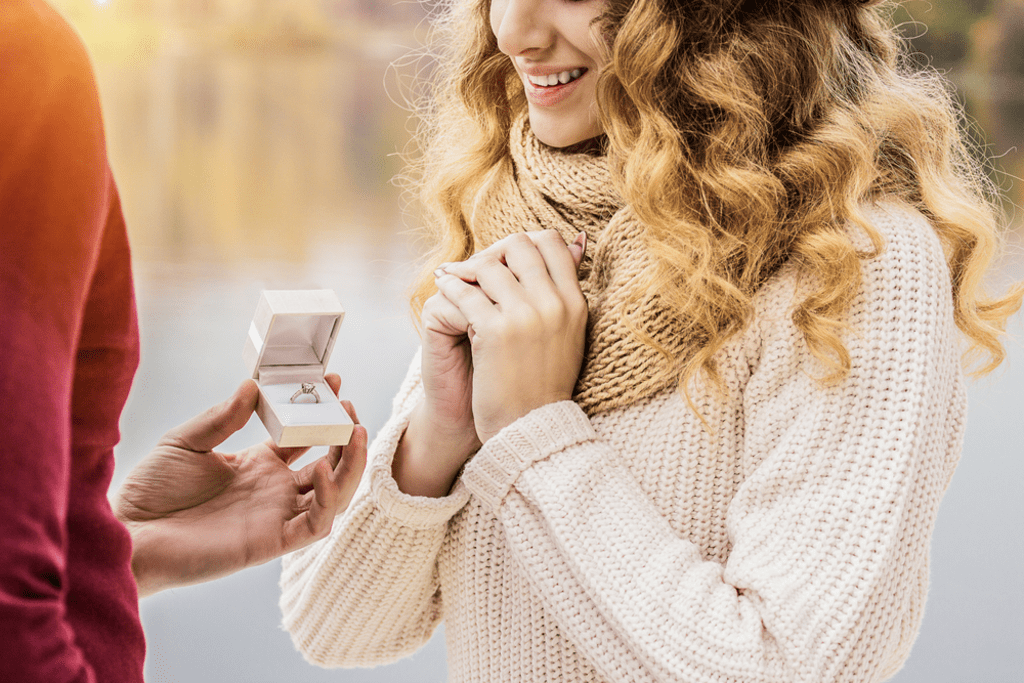 Brighter the Custom Diamond Engagement Rings Sparks, happier the couple will live ever after Brighter the Custom Diamond Engagement Rings Sparks, happier the couple will live ever after