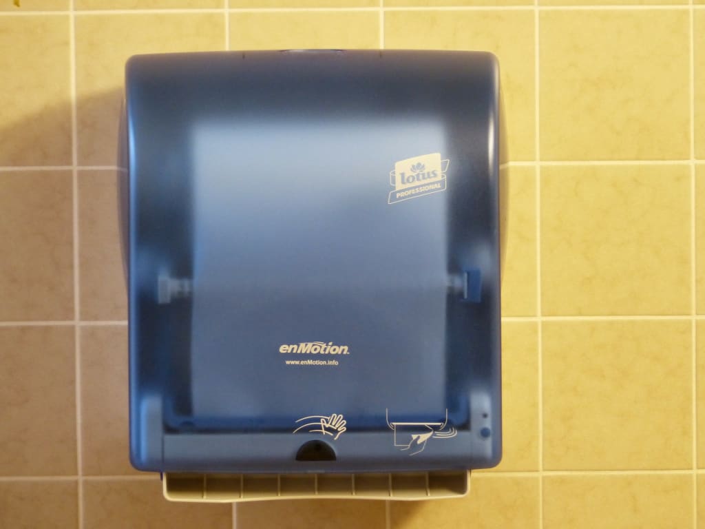 The Benefits of Having a Hand Dryer in Every Bathroom The Benefits of Having a Hand Dryer in Every Bathroom