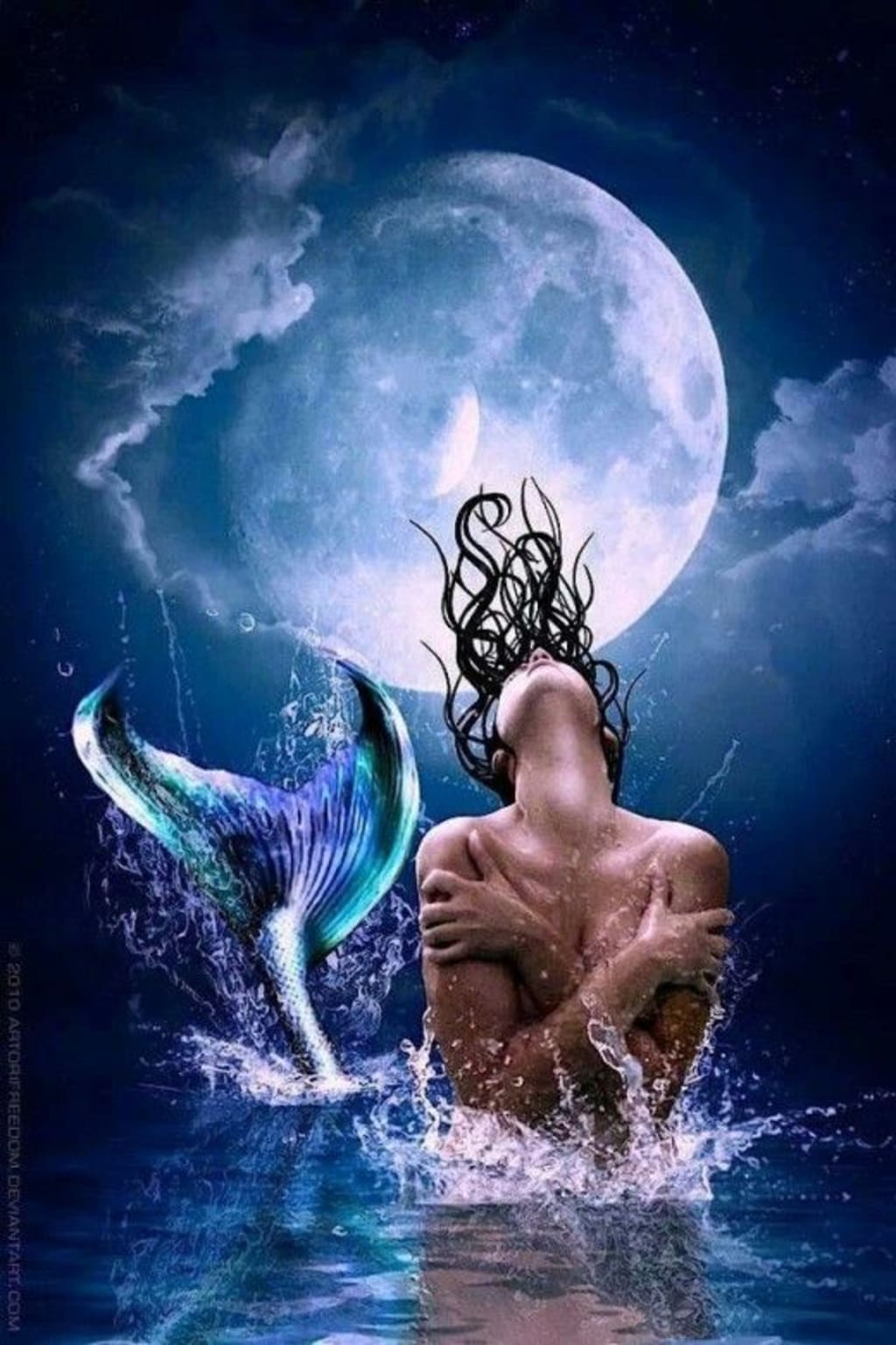 Diving Deep: What To Expect When Mercury Goes Retrograde in Pisces and Aquarius this February Diving Deep: What To Expect When Mercury Goes Retrograde in Pisces and Aquarius this February