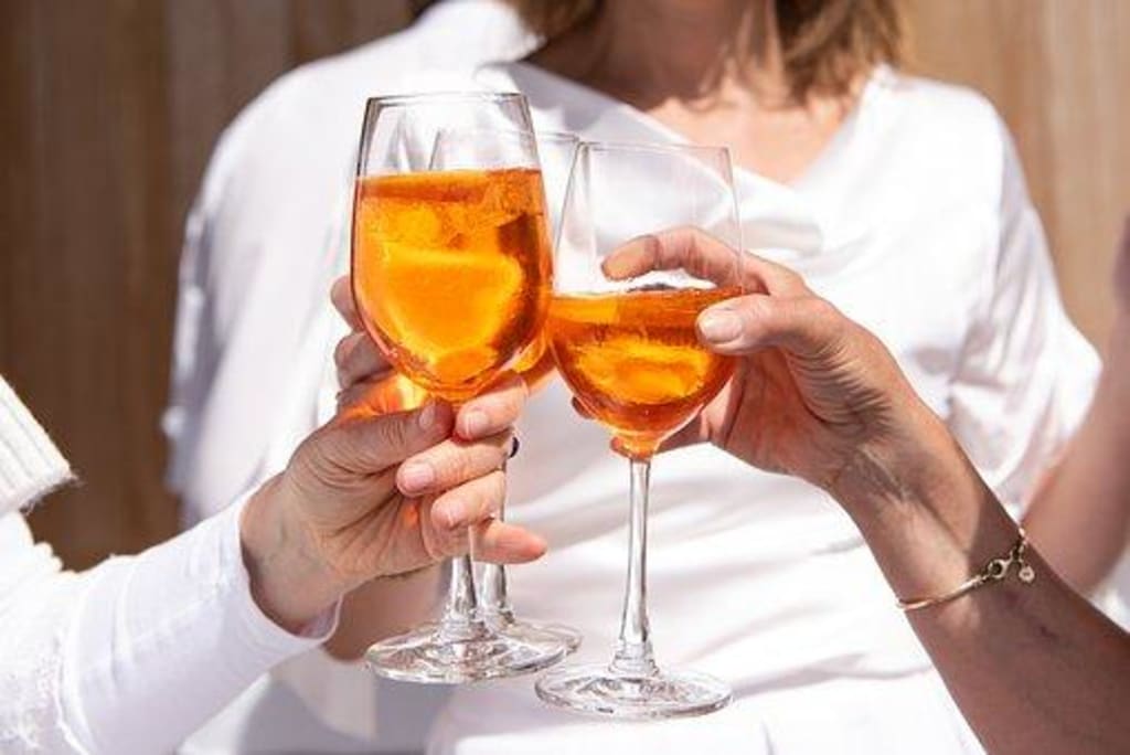 18 Amaretto Sour Cocktail Recipes that Will Keep You Coming Back for More 18 Amaretto Sour Cocktail Recipes that Will Keep You Coming Back for More