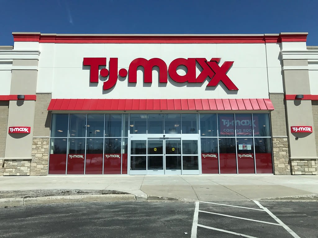 TJ Maxx - a short bio TJ Maxx - a short bio