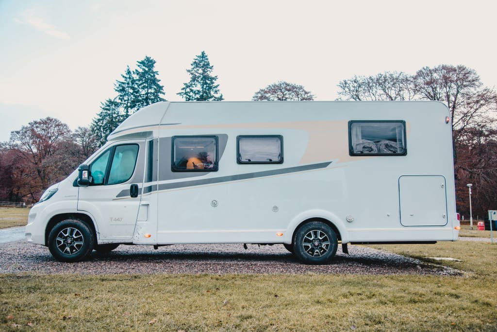 Can I Take My Dog on a Campervan Holiday? Can I Take My Dog on a Campervan Holiday?