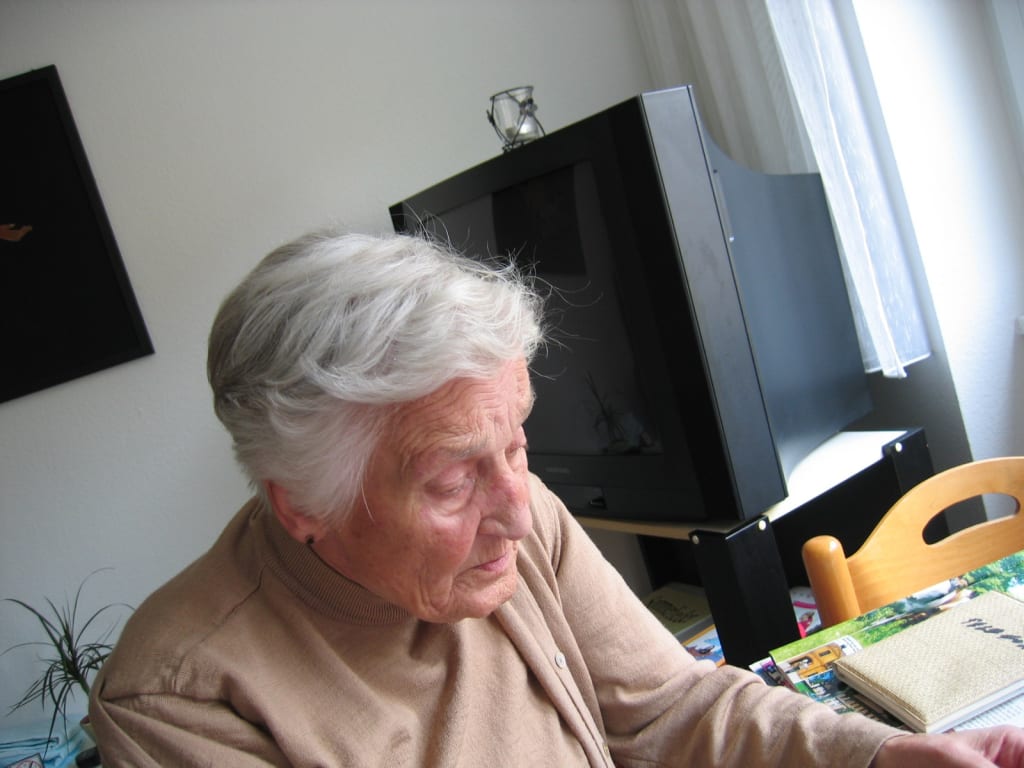 Parkinson's Disease(PD) may originate in the Gut, New Study Shows Parkinson's Disease(PD) may originate in the Gut, New Study Shows