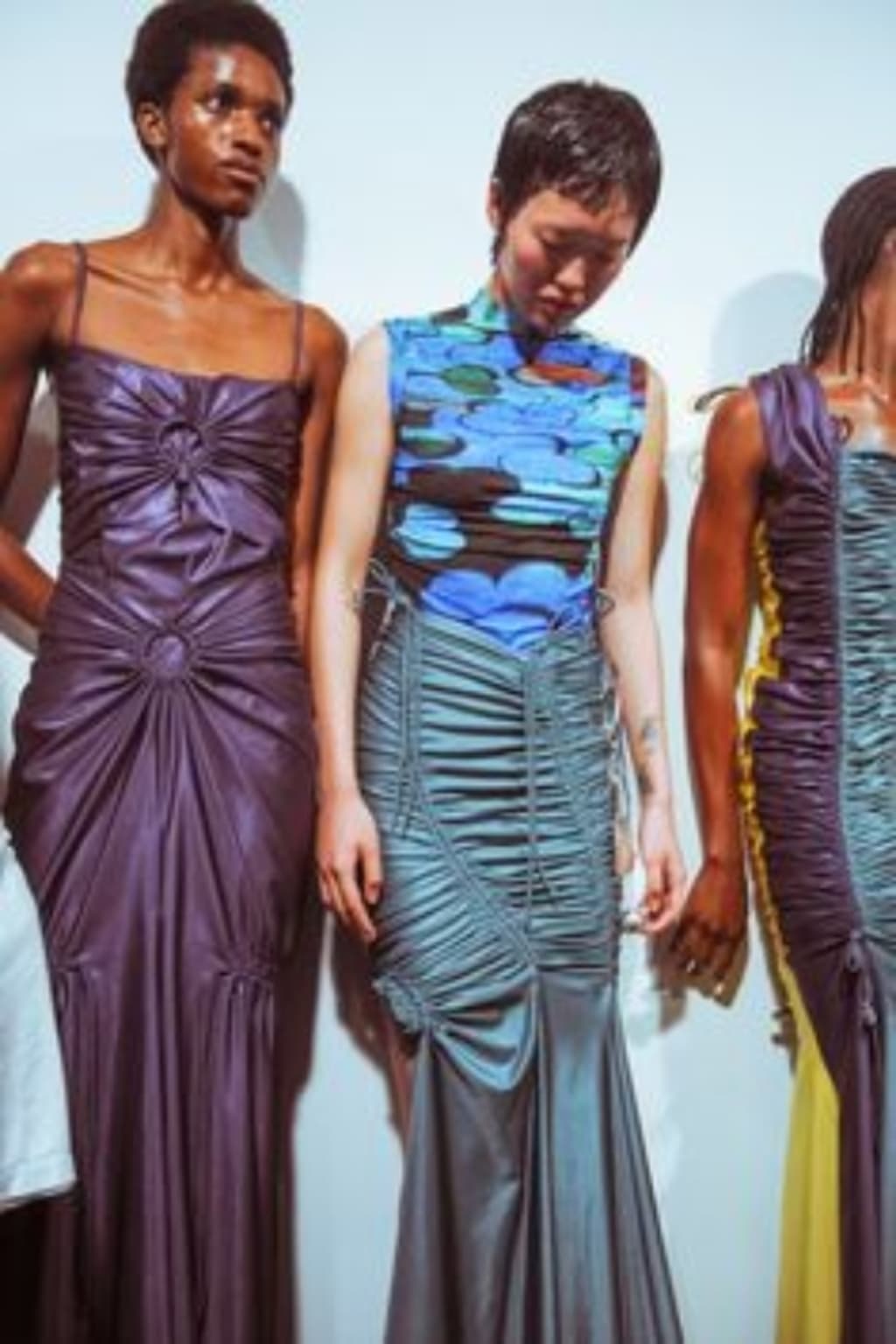 The Vital Transition: Cotton to Hemp within the Fashion Industries
The Vital Transition: Cotton to Hemp within the Fashion Industries