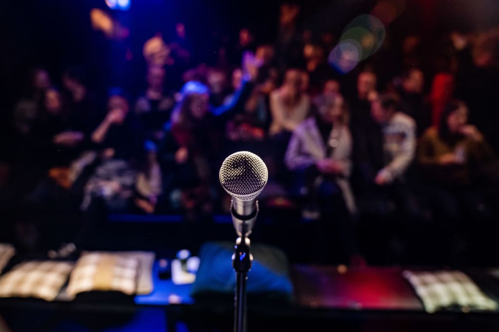 Stand-up Comedy
Stand-up Comedy