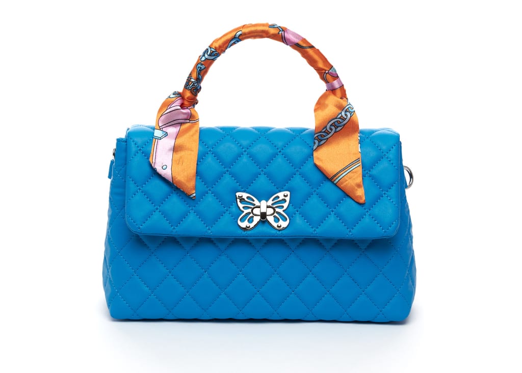 11 Stylish Handbag Styles, Shapes, and Textures for Fall 2020 11 Stylish Handbag Styles, Shapes, and Textures for Fall 2020