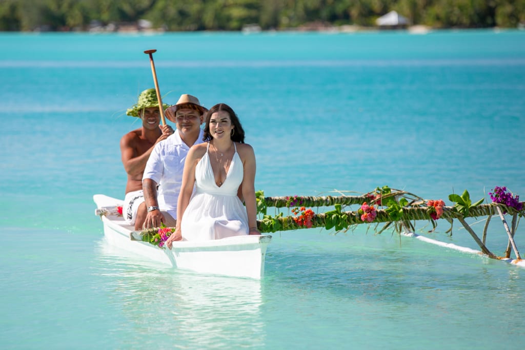 YOUR WEDDING DAY IN BORA BORA YOUR WEDDING DAY IN BORA BORA
