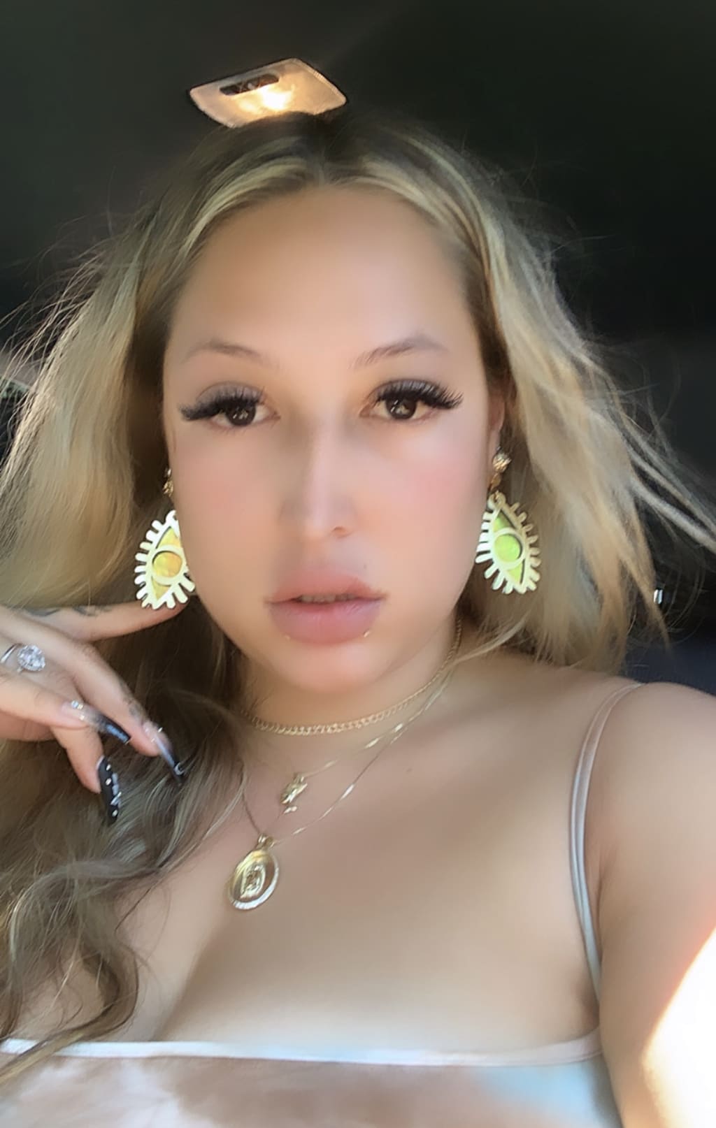 Luxie Luxie