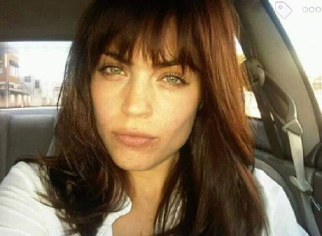 Kelly Thiebaud attacked online because of a new haircut Kelly Thiebaud attacked online because of a new haircut