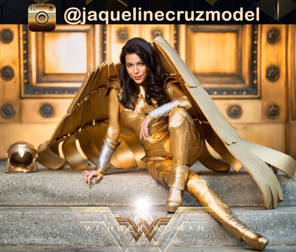 Wonder Woman 1984. A reckless golden eagle model. Wonder Woman 1984. A reckless golden eagle model.