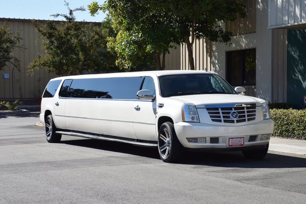Limo Rental? All You Need to Know About Limousine Services Limo Rental? All You Need to Know About Limousine Services