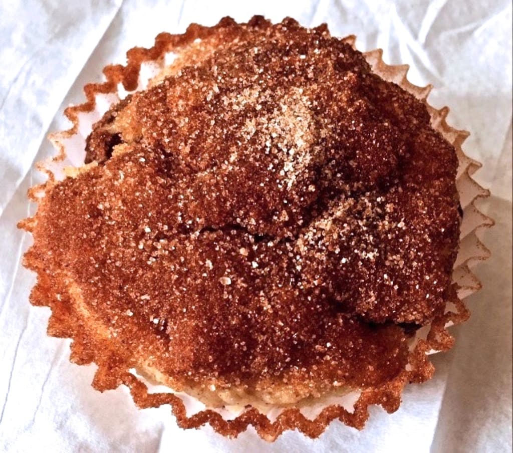 Nutella Stuffed Cinnamon Sugar Muffins